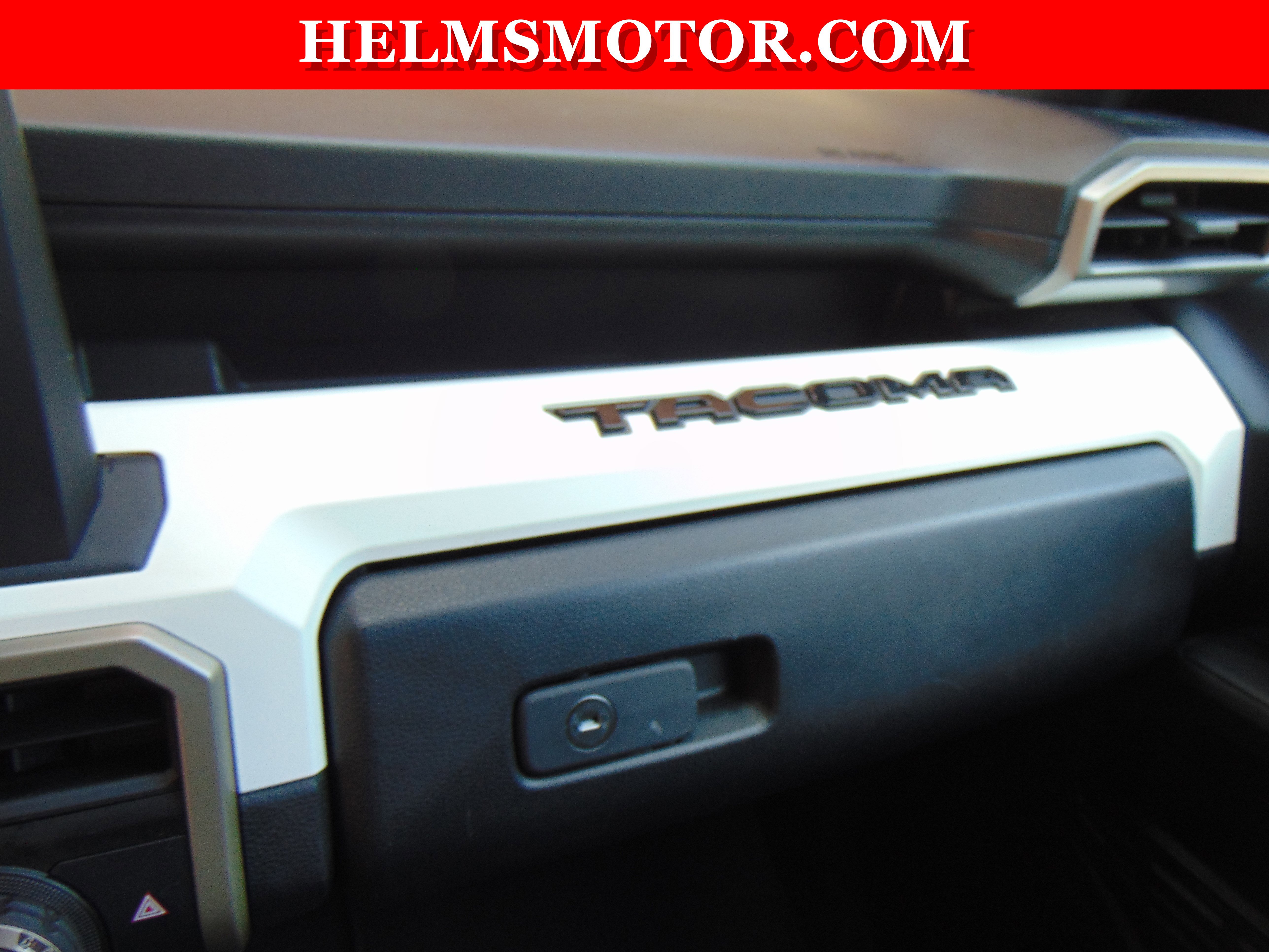 Used 2024 Toyota Tacoma TRD Off-Road image 24