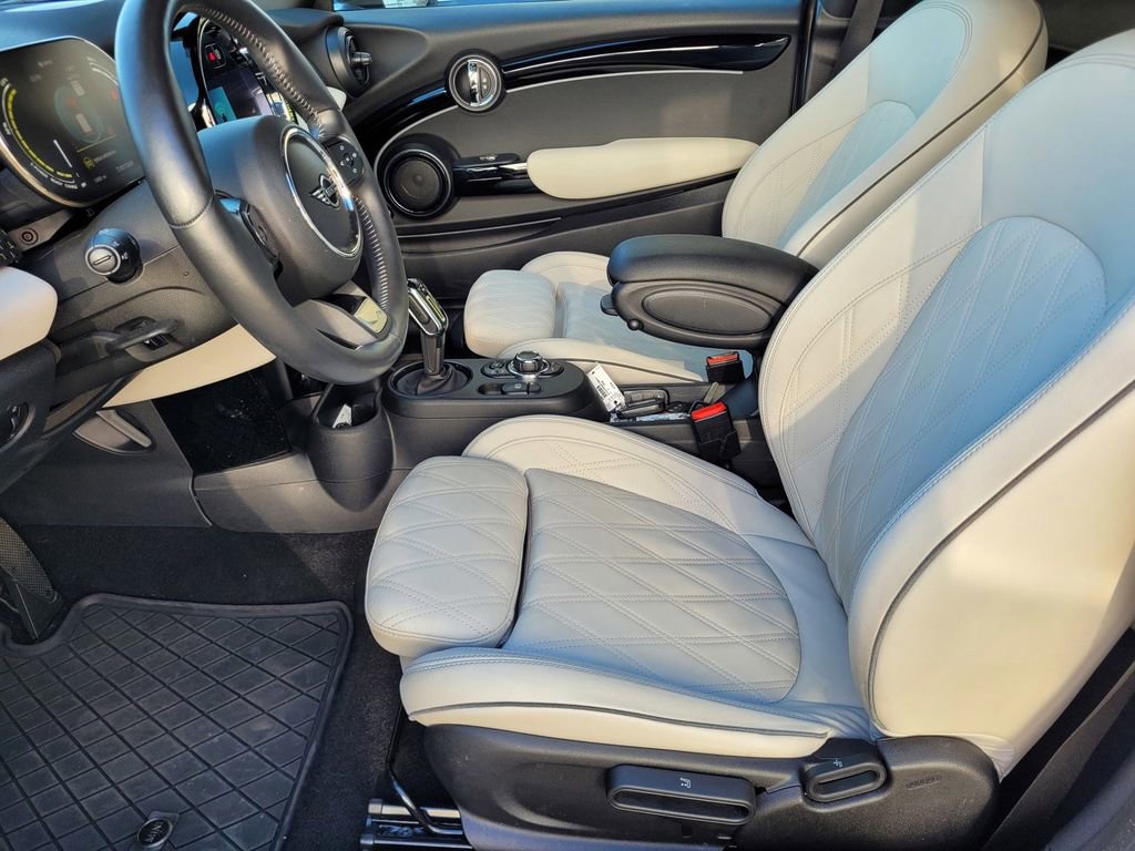 Used 2022 MINI Cooper SE image 23