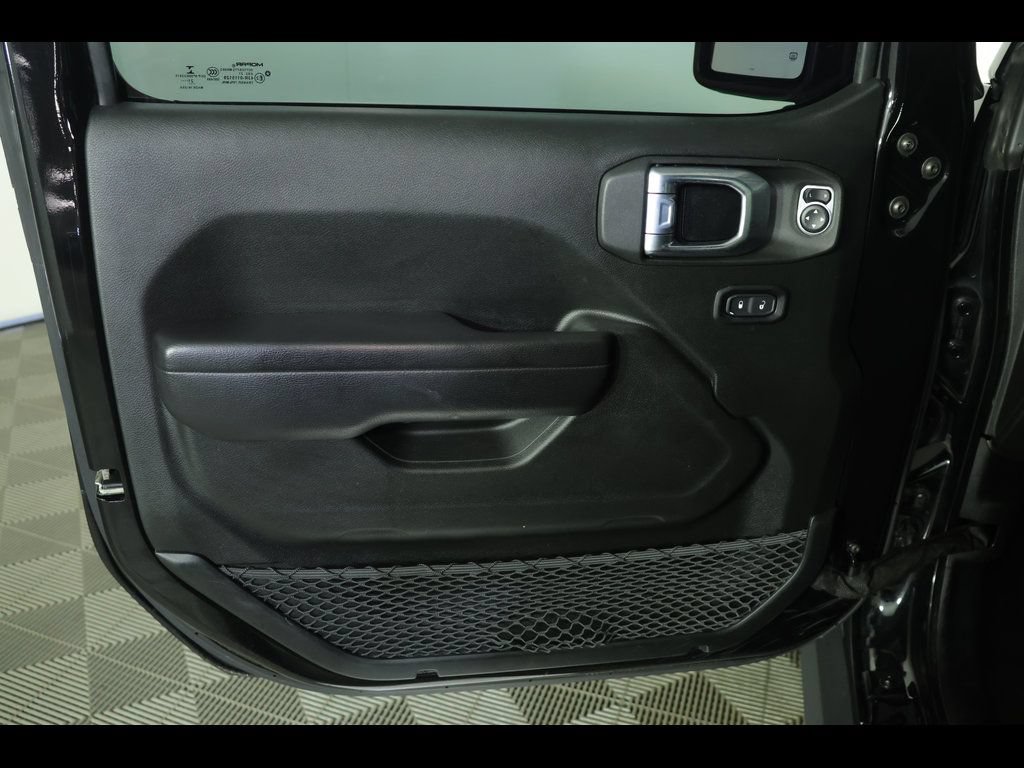 Used 2021 Jeep Wrangler Unlimited Sport w/ Sun And Sound Package AWD/4WD image 21