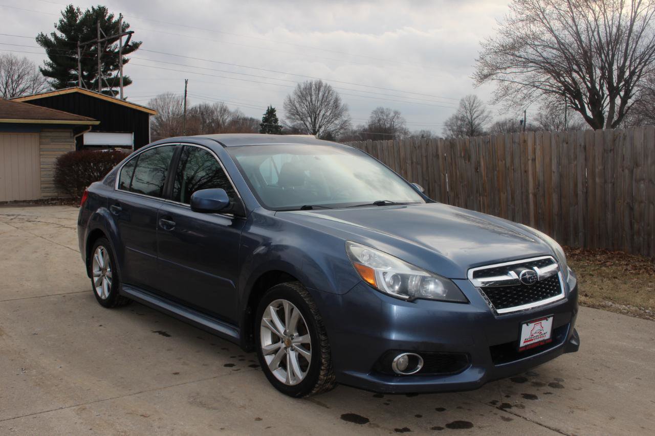 Used 2013 Subaru Legacy 2.5i Premium image 2