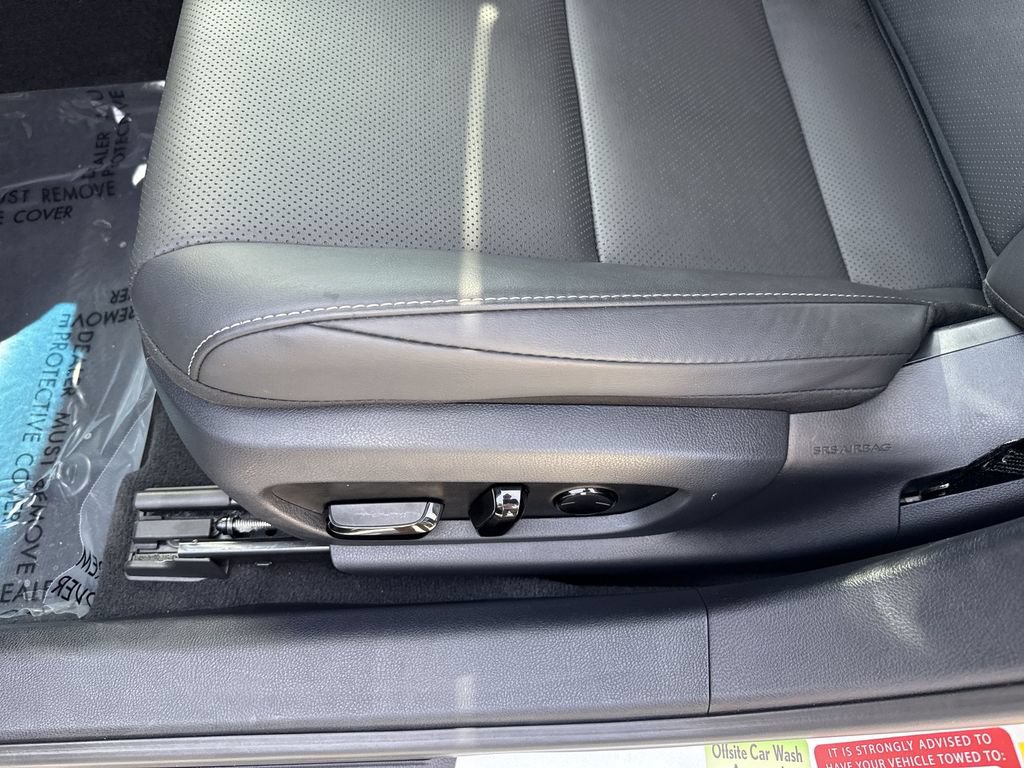 Used 2025 Lexus ES 350 w/ Premium Package FWD image 41
