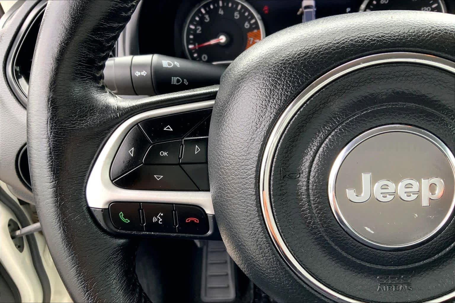 Used 2023 Jeep Renegade Altitude w/ Convenience Group I AWD/4WD image 20