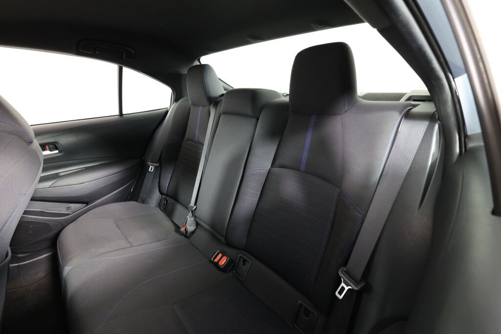 Used 2020 Toyota Corolla SE w/ Carpet Mat Package (TMS) image 15