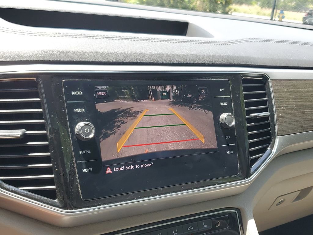 Used 2018 Volkswagen Atlas SEL FWD image 28