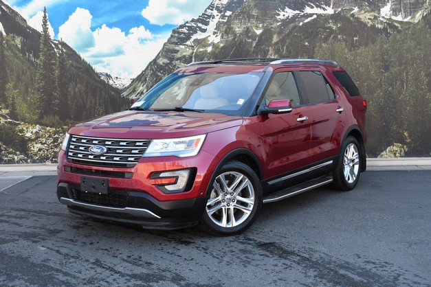 Used 2017 Ford Explorer Limited w/ Equipment Group 301A image 6