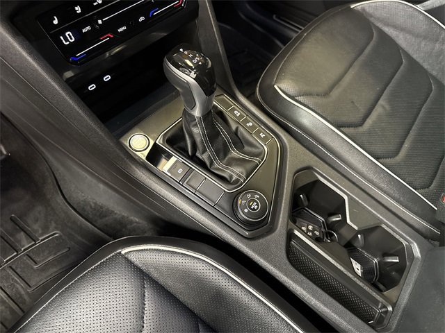 Used 2024 Volkswagen Tiguan SEL R-Line image 20