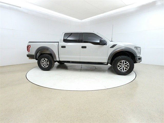 Used 2017 Ford F150 Raptor w/ Equipment Group 801A Mid image 8