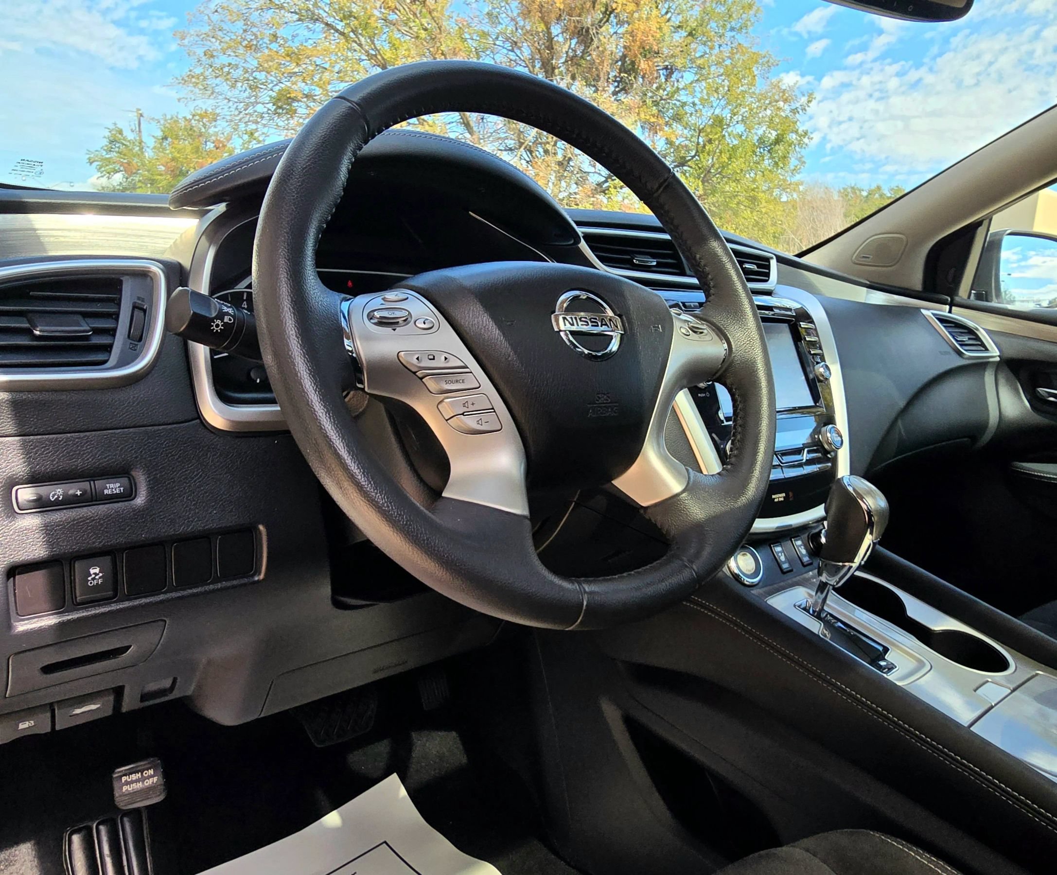 Used 2017 Nissan Murano SV w/ Premium Plus Package FWD image 26
