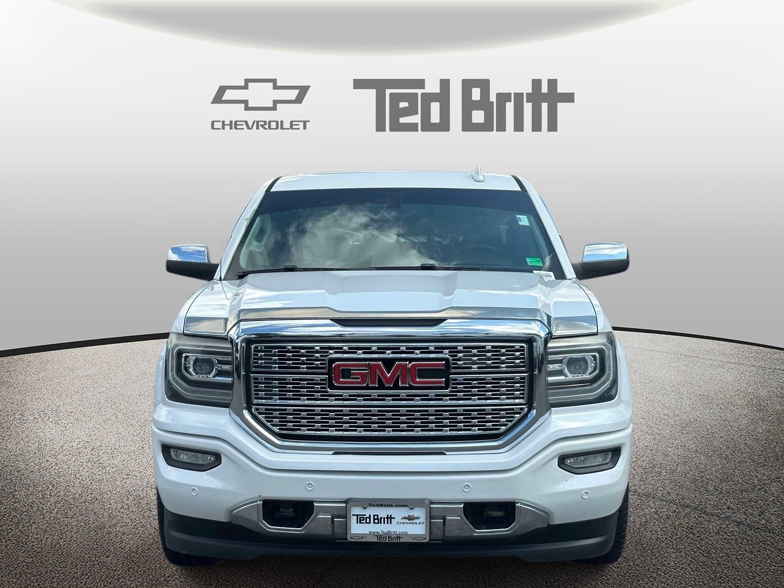 Used 2016 GMC Sierra 1500 Denali AWD/4WD image 2