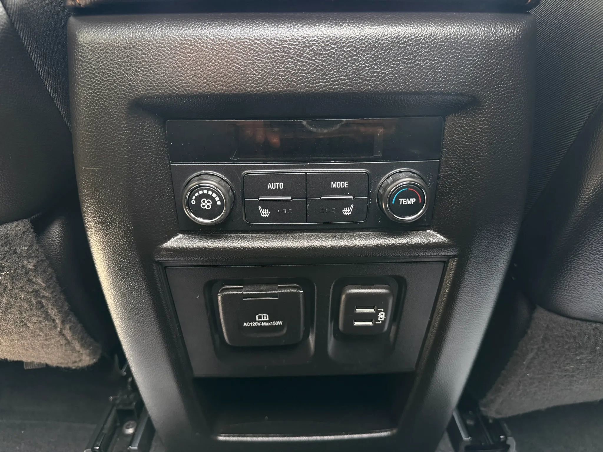 Used 2020 Chevrolet Traverse Premier image 21