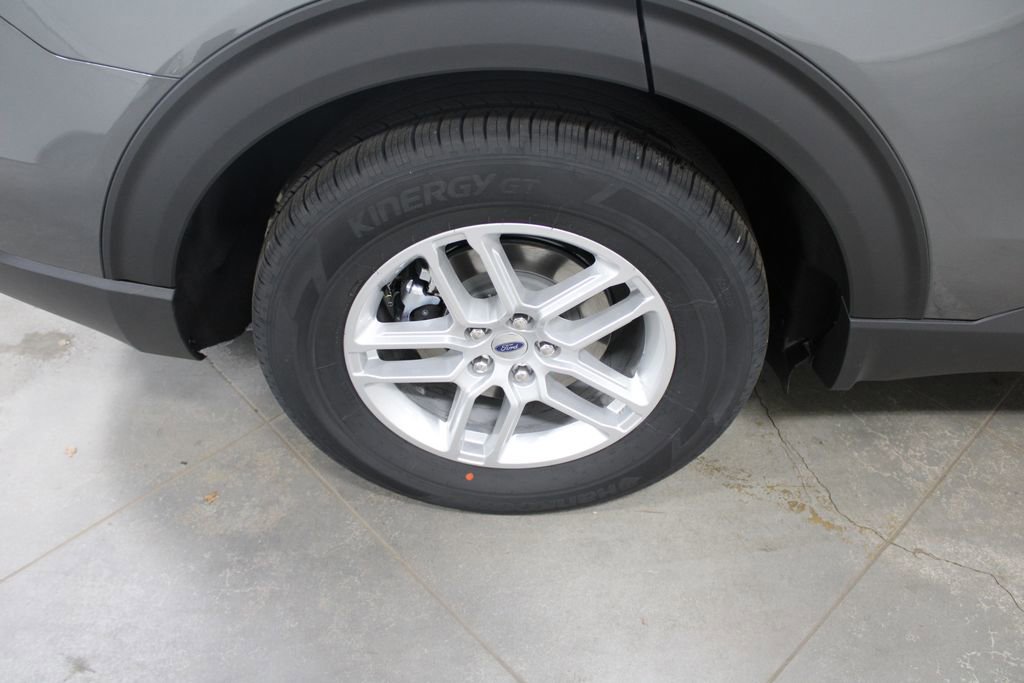 New 2026 Ford Explorer Active image 57