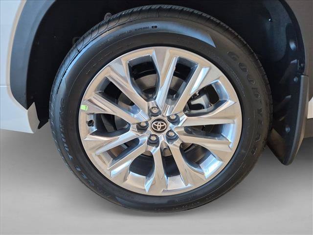 New 2026 Toyota Highlander Limited AWD/4WD image 9