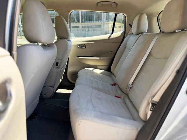 Used 2012 Nissan Leaf SL FWD image 31