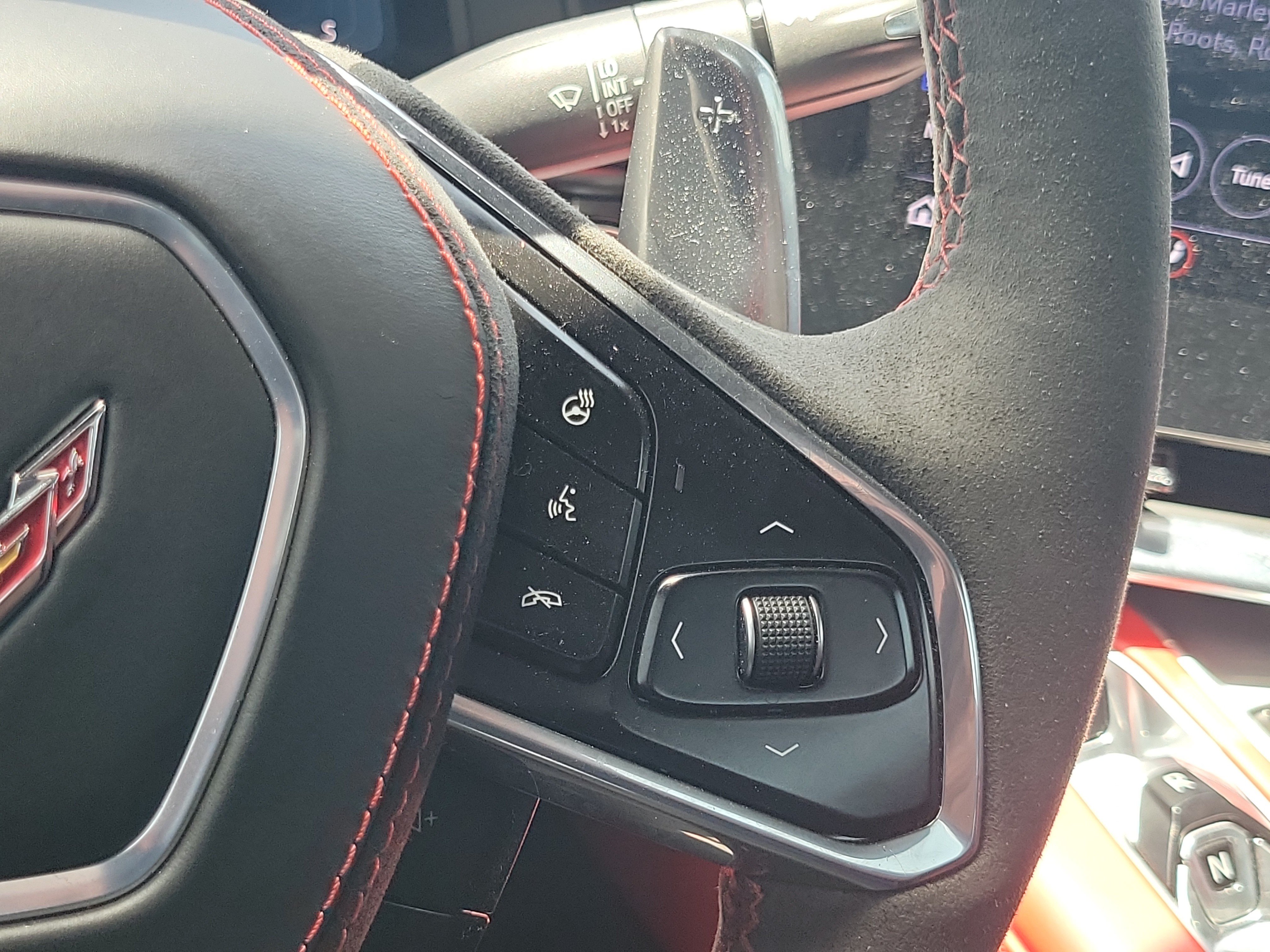 Used 2020 Chevrolet Corvette Stingray Premium Conv w/ 3LT Preferred Equipment Group RWD image 24