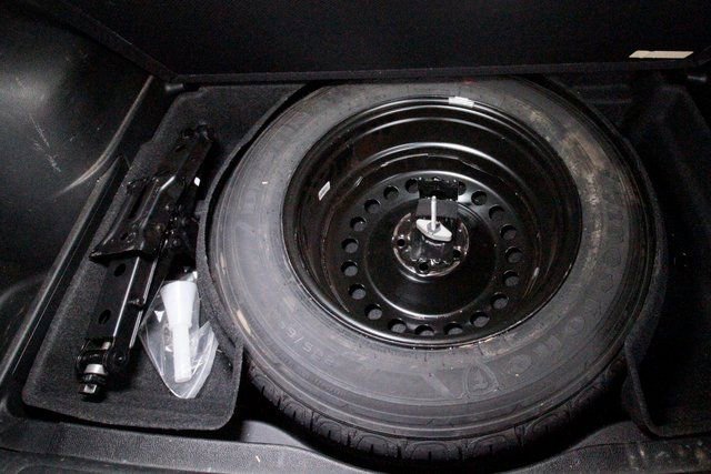 Used 2019 Jeep Cherokee Limited w/ Trailer Tow Group image 31