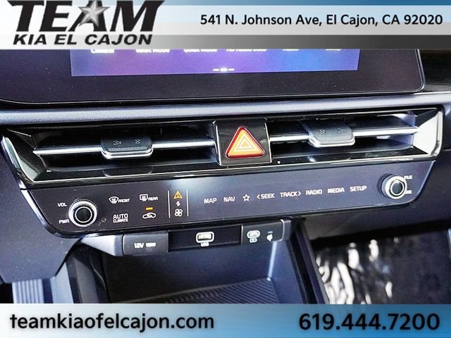 Certified 2023 Kia Niro Wind FWD image 28