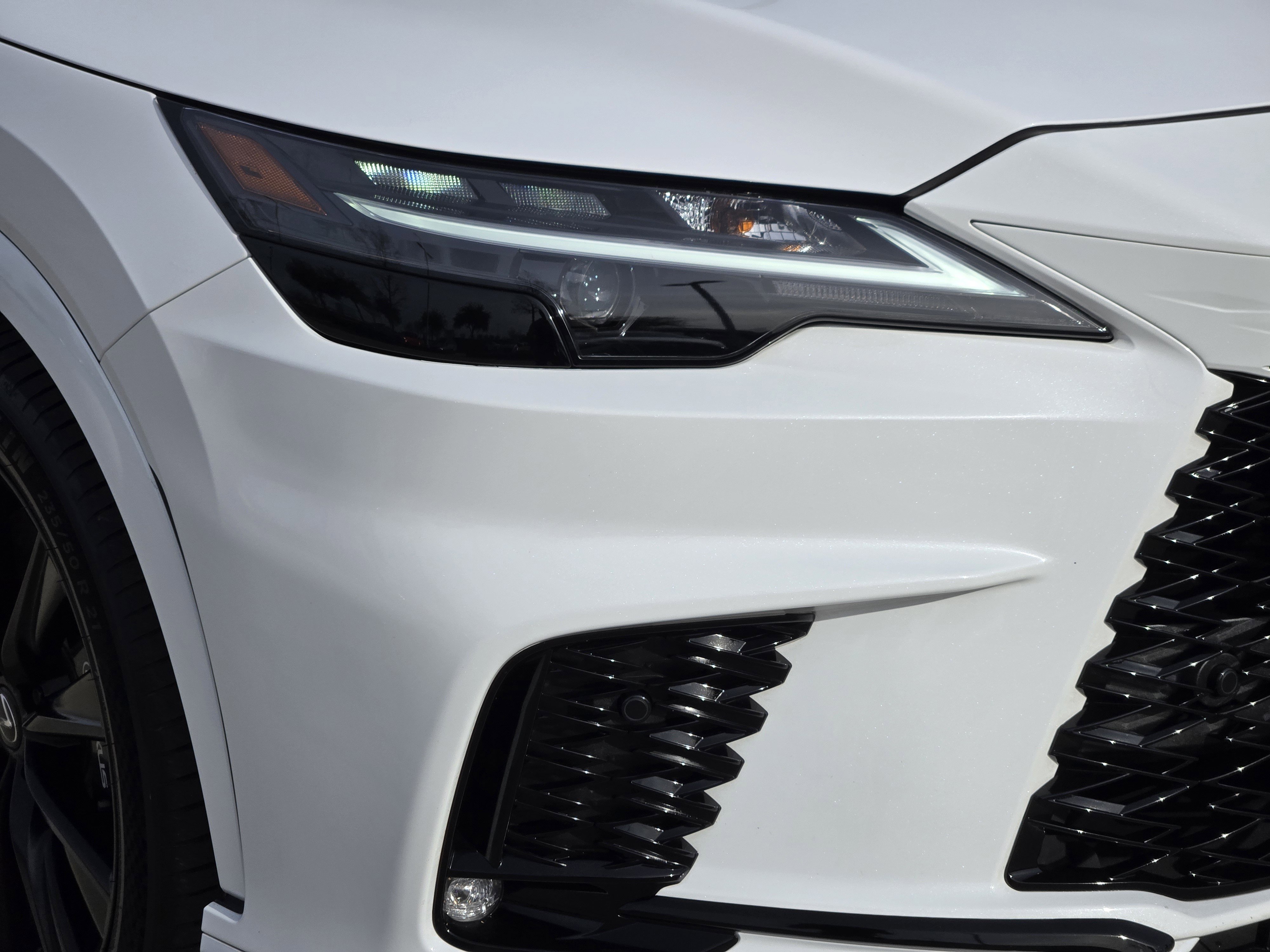 Used 2024 Lexus RX 500h F Sport image 9