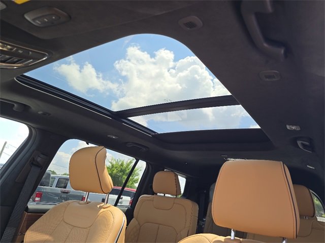 New 2025 Jeep Grand Cherokee L Summit image 10