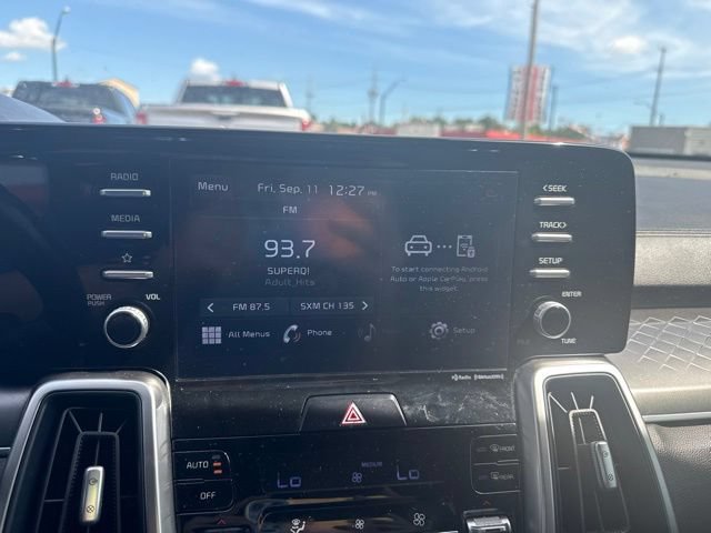 Used 2021 Kia Sorento S w/ Panoramic Sunroof Package FWD image 24