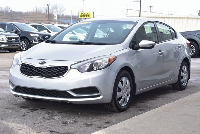 Used 2016 Kia Forte LX image 12