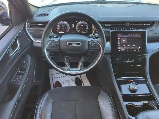 Certified 2021 Jeep Grand Cherokee L Laredo AWD/4WD image 8