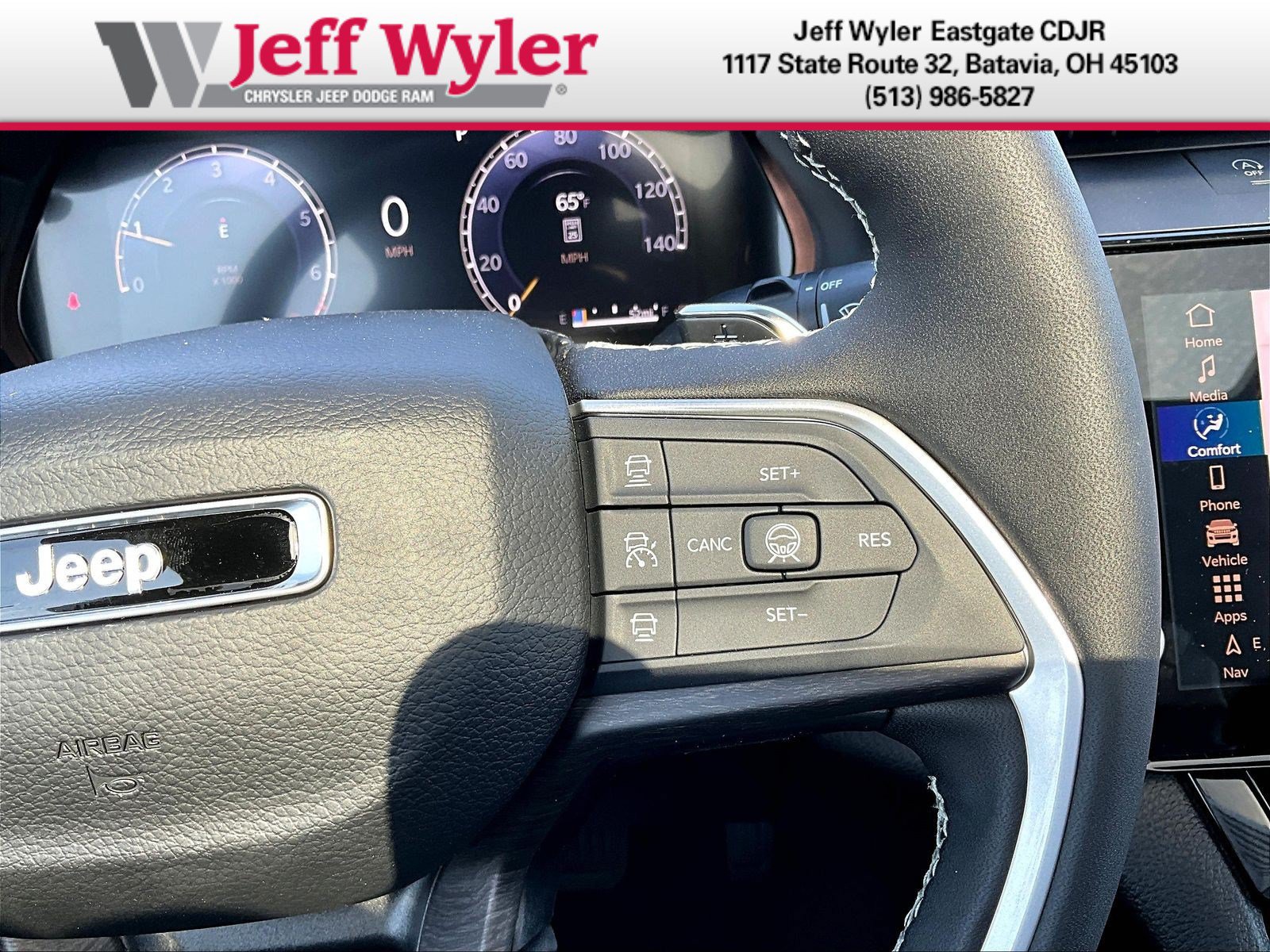 New 2026 Jeep Grand Cherokee Altitude AWD/4WD image 23