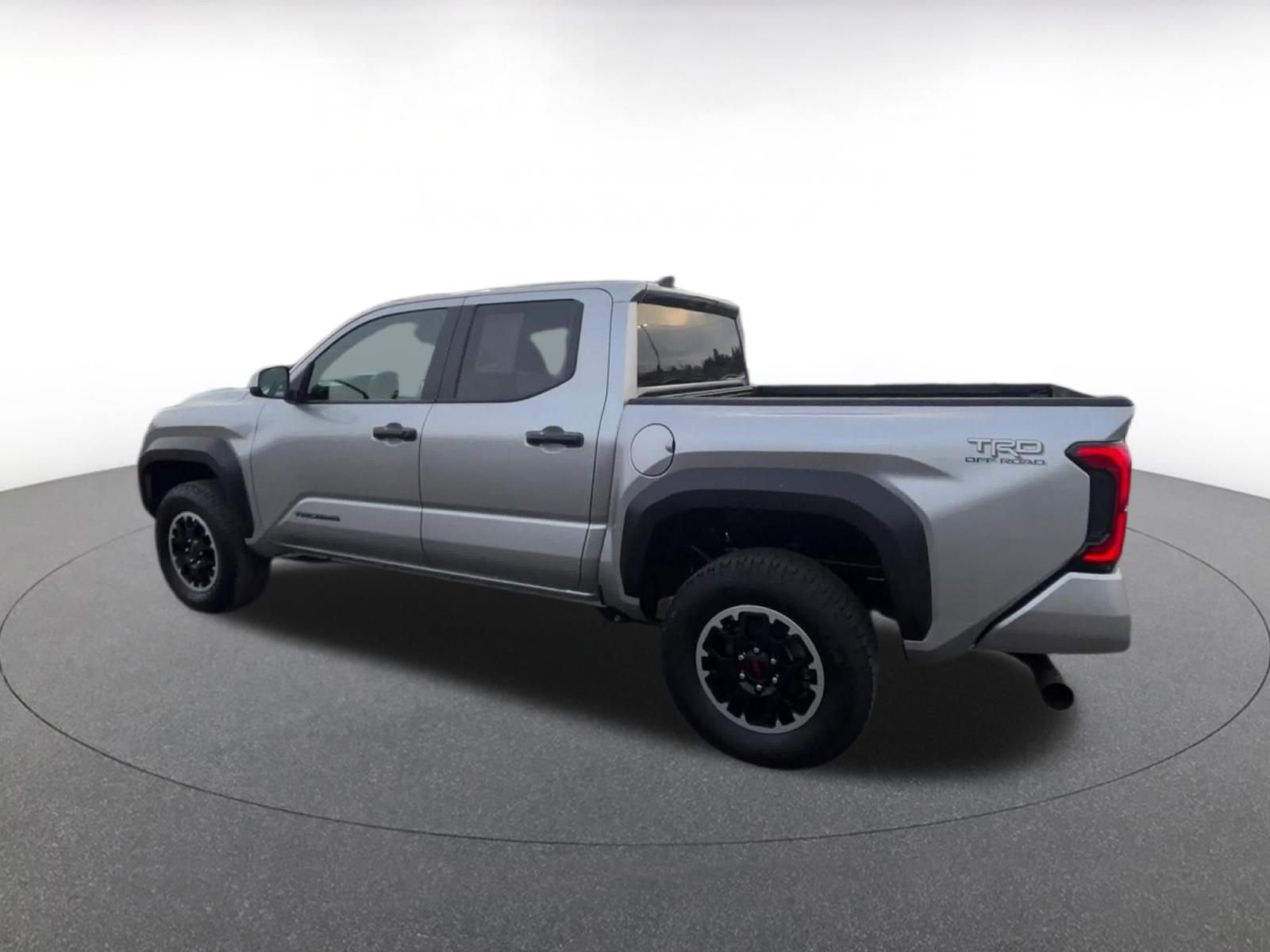 Used 2025 Toyota Tacoma TRD Off-Road image 10