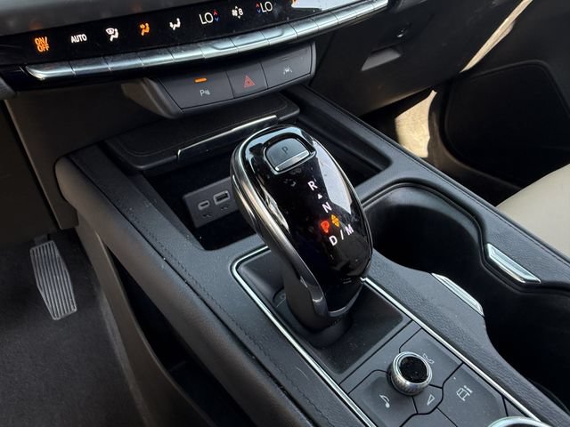Used 2024 Cadillac XT4 Luxury FWD image 19