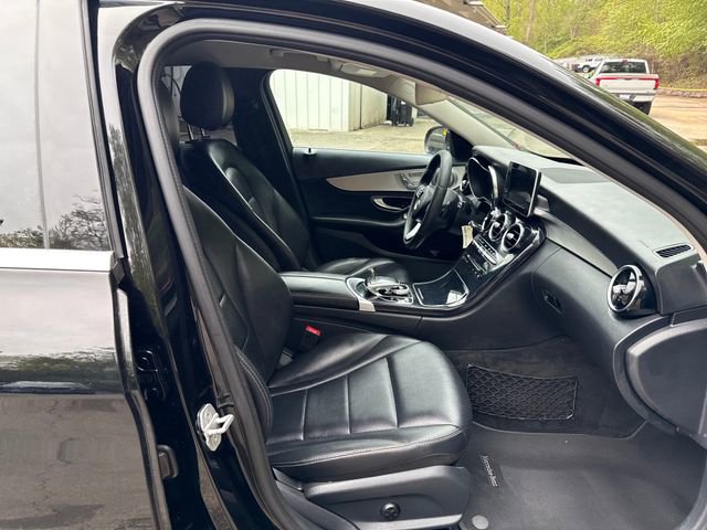 Used 2015 Mercedes-Benz C 300 4MATIC Sedan image 9