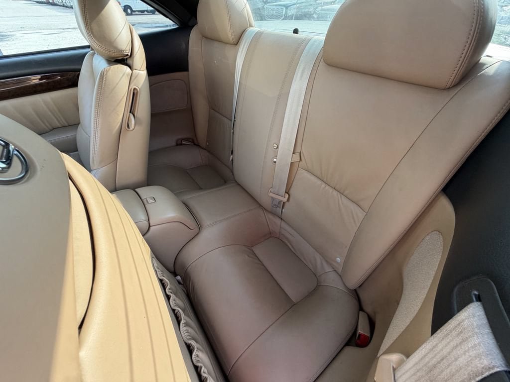 Used 2006 Lexus SC 430 Convertible RWD image 12