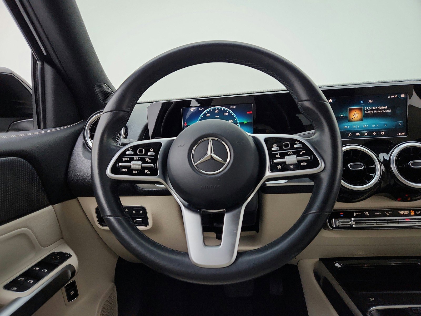 Certified 2021 Mercedes-Benz GLB 250 image 27