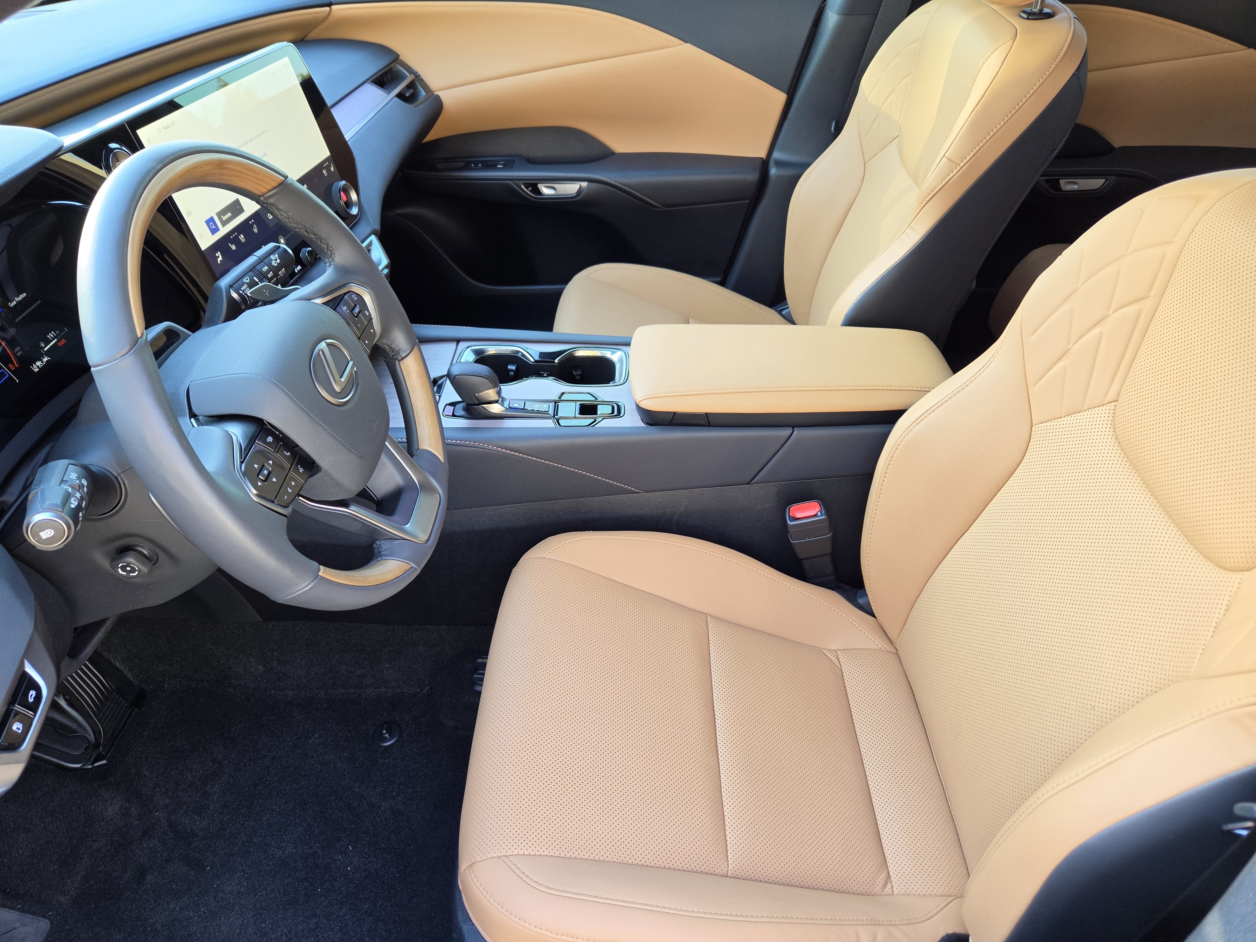 Used 2026 Lexus RX 350 Premium w/ Convenience Package FWD image 15