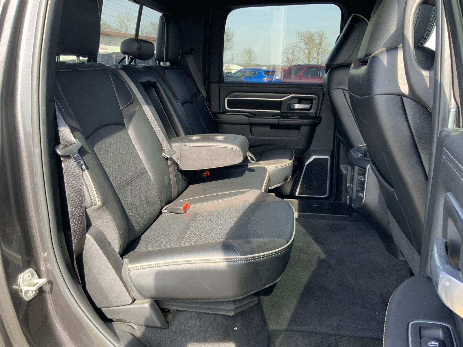 Used 2024 RAM 3500 Laramie w/ Night Edition image 60