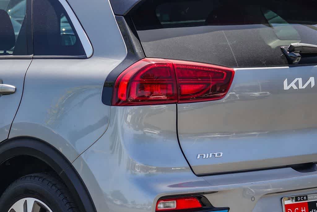 Certified 2022 Kia Niro EX Premium FWD image 7