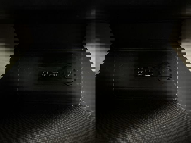 Used 2019 Volkswagen Atlas SE w/ Towing Package image 34