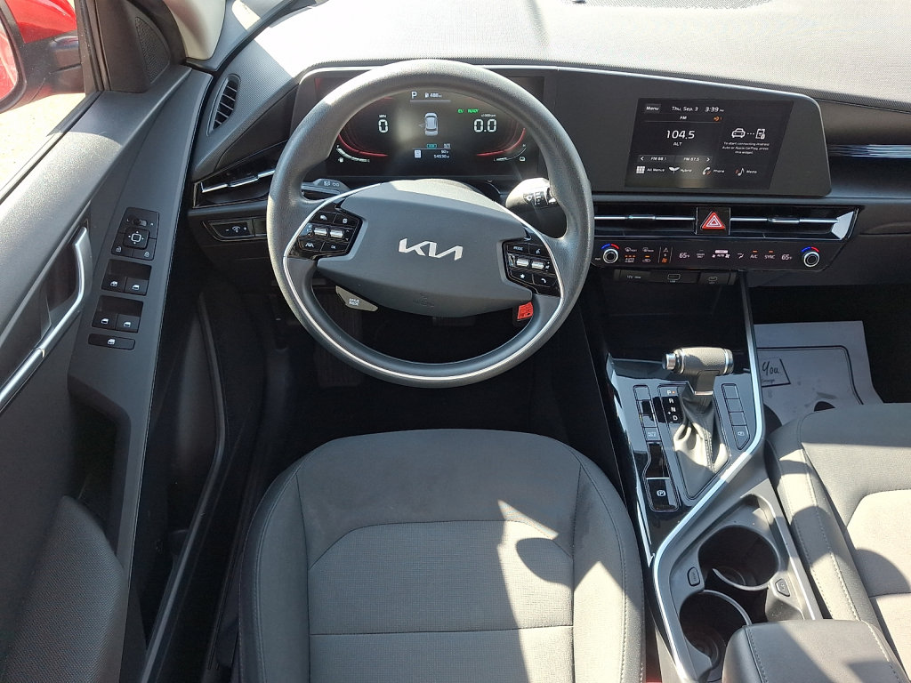 Used 2023 Kia Niro LX FWD image 27
