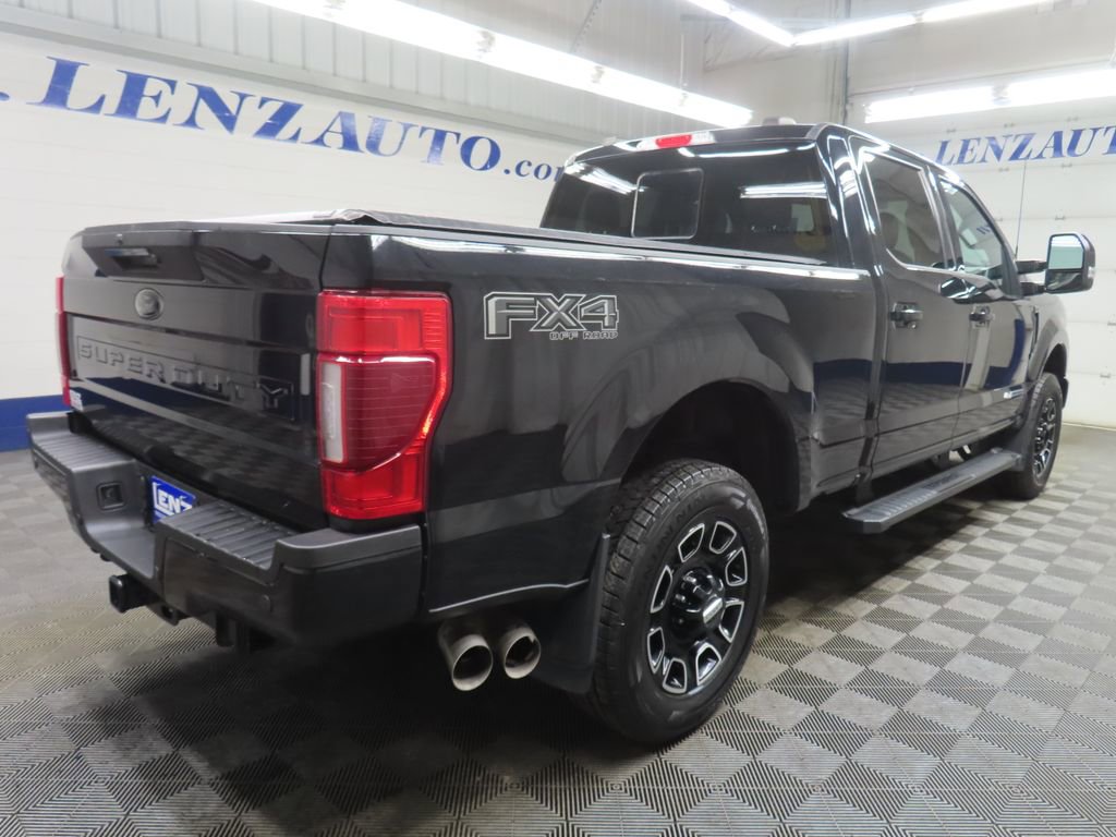 Used 2022 Ford F250 Lariat w/ Black Appearance Pkg AWD/4WD image 5