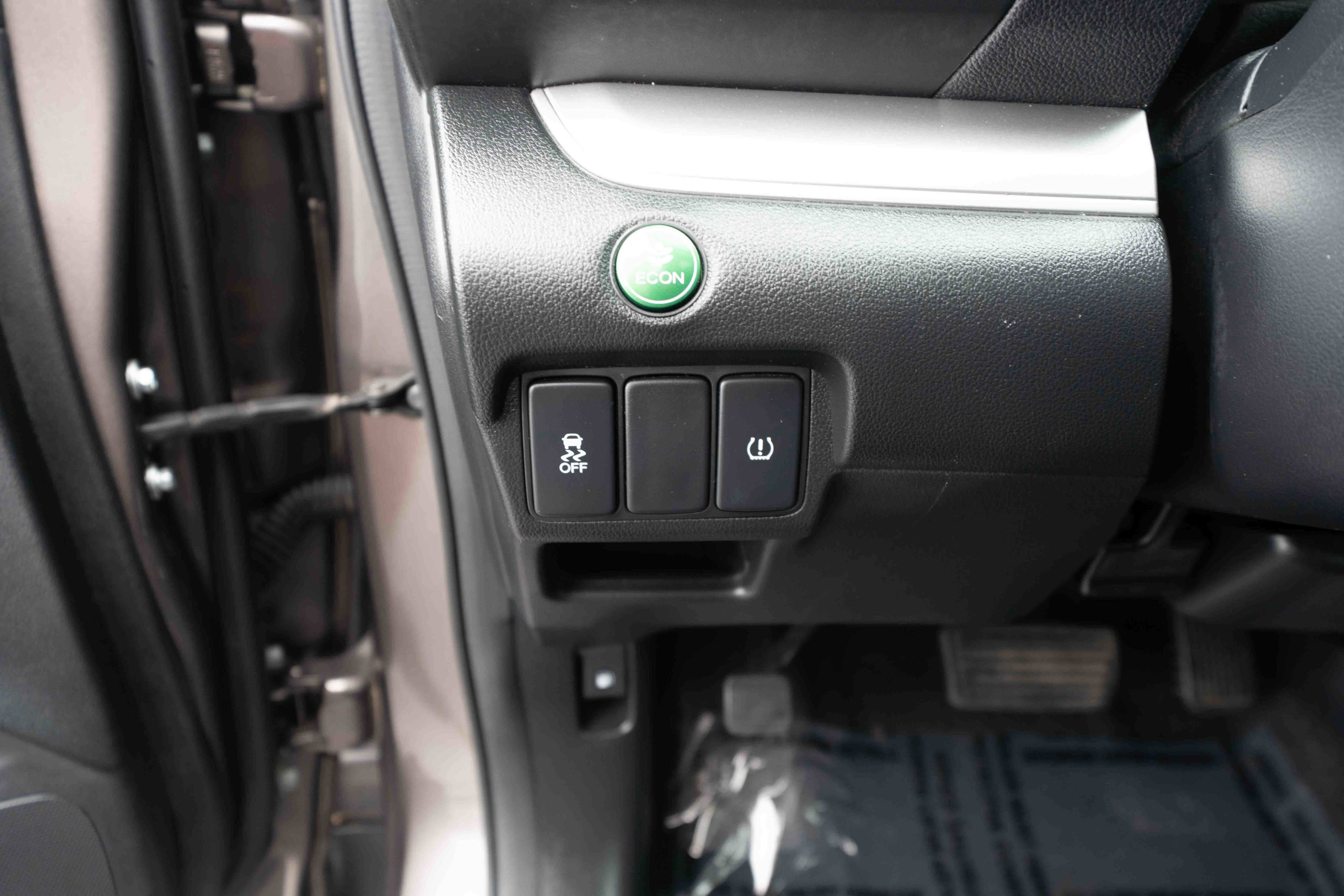 Used 2016 Honda CR-V EX image 11