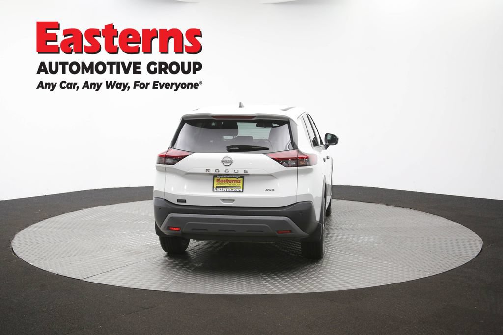 Used 2023 Nissan Rogue S AWD/4WD image 39