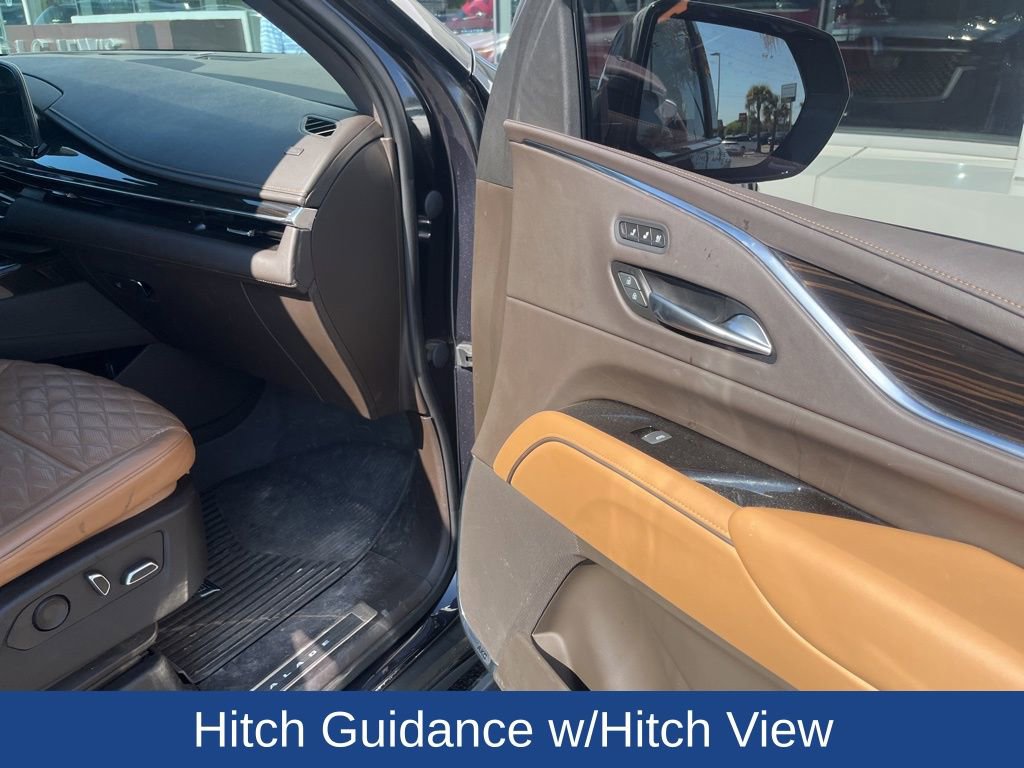 Used 2023 Cadillac Escalade Premium Luxury w/ Performance Package image 21