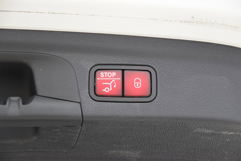 Used 2021 Mercedes-Benz GLE 350 image 30