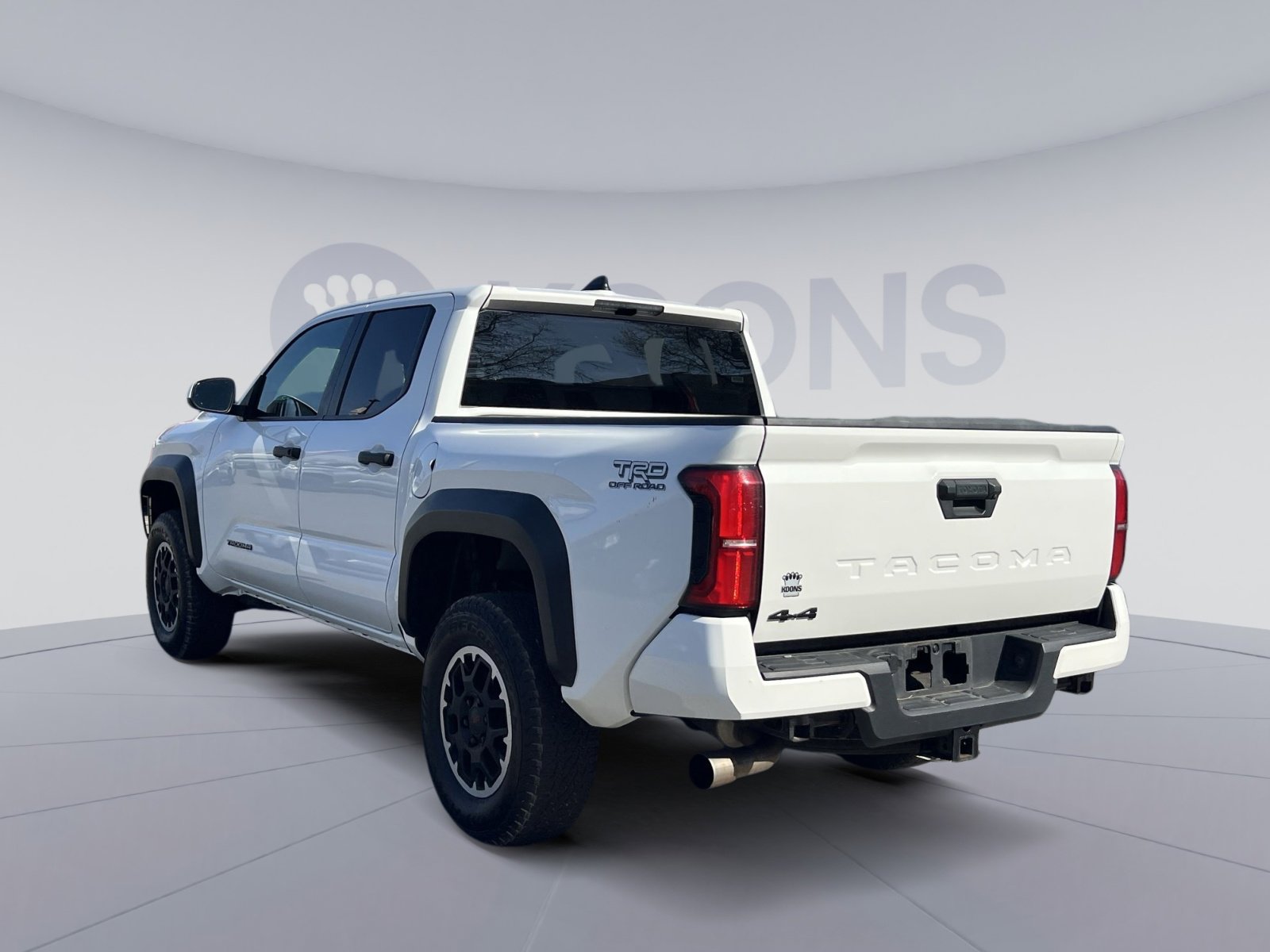 Used 2024 Toyota Tacoma TRD Off-Road image 4