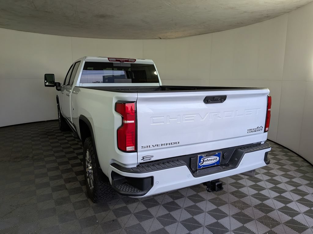 New 2026 Chevrolet Silverado 3500 High Country w/ High Country Premium Package AWD/4WD image 4