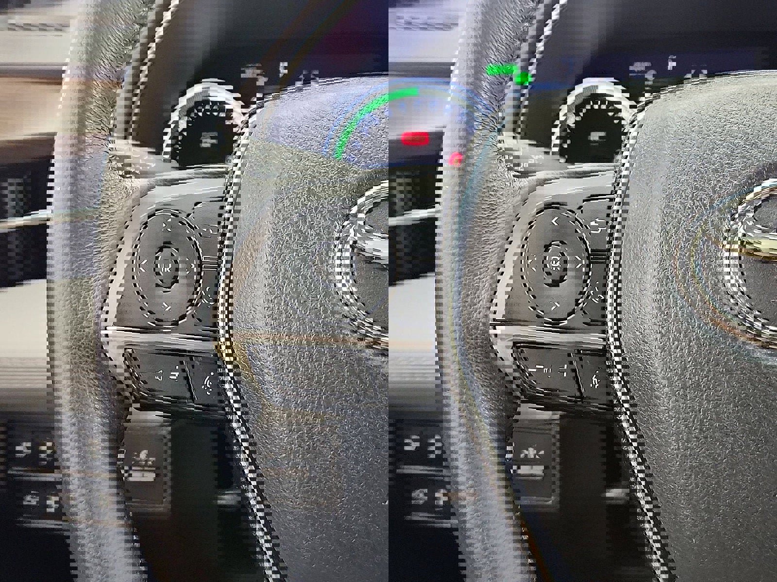 Certified 2019 Toyota Avalon XLE image 17