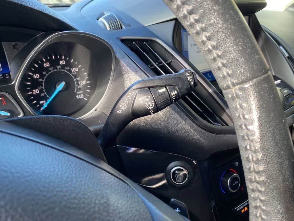 Used 2017 Ford Escape Titanium w/ Equipment Group 301A AWD/4WD image 24