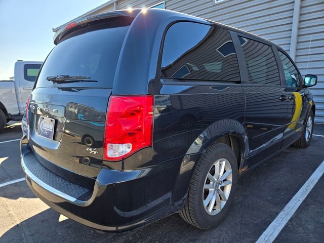 Used 2014 Dodge Grand Caravan R/T image 4