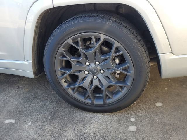 Used 2024 Jeep Grand Cherokee L Summit image 10