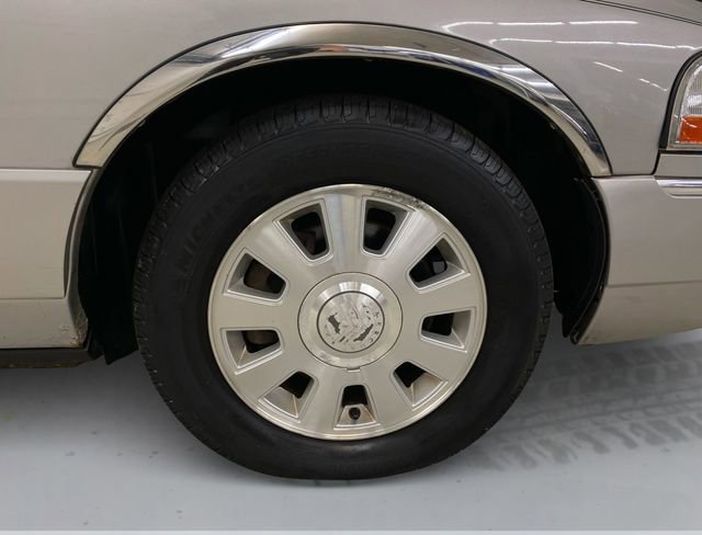 Used 2004 Mercury Grand Marquis LS RWD image 14