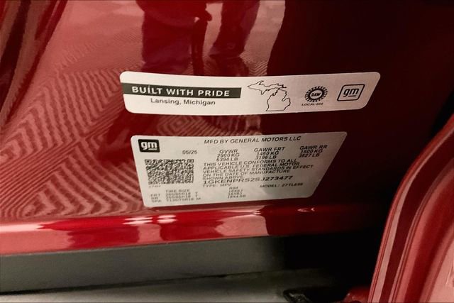 Used 2025 GMC Acadia AT4 w/ LPO, Floor Liner Package image 43