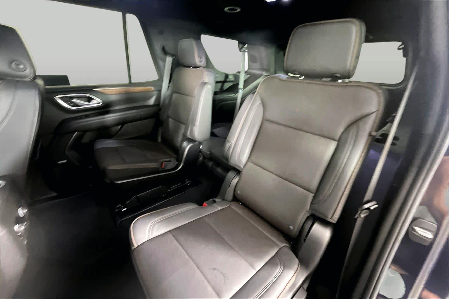 Used 2022 Chevrolet Tahoe High Country AWD/4WD image 34